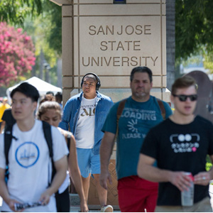 SJSU students walking on campus.
