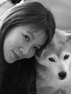 Headshot of Connie Hwang