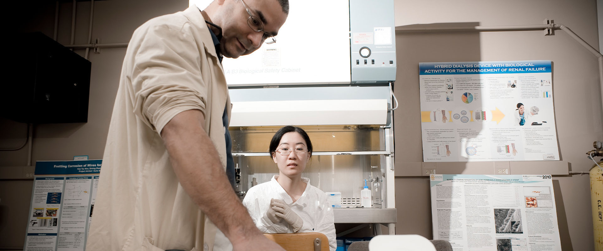 Lab instructor with SJSU CLS student