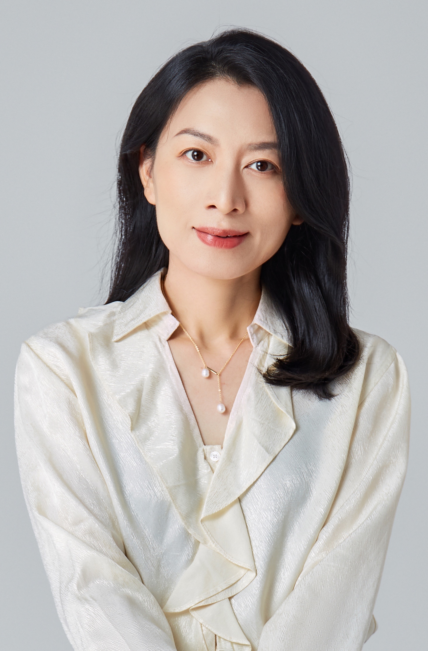 Dr. Yinghua (Michelle)  Huang